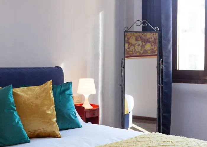 Apartment Artstay Stazione Centrale, 5 Piano, No Ascensore