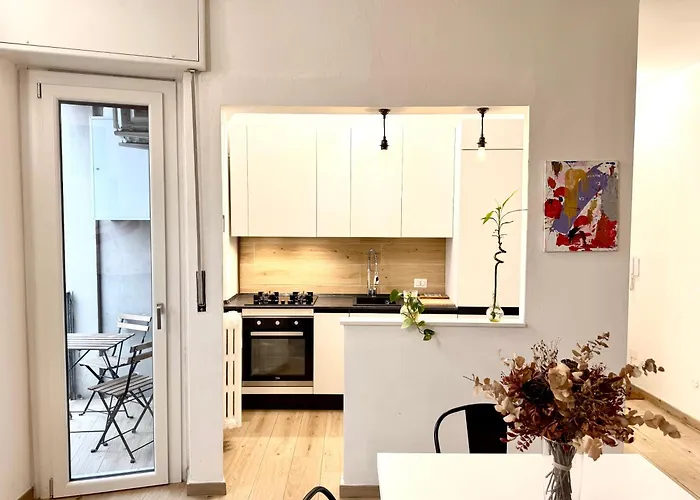 Art - Free Parking Lägenhet