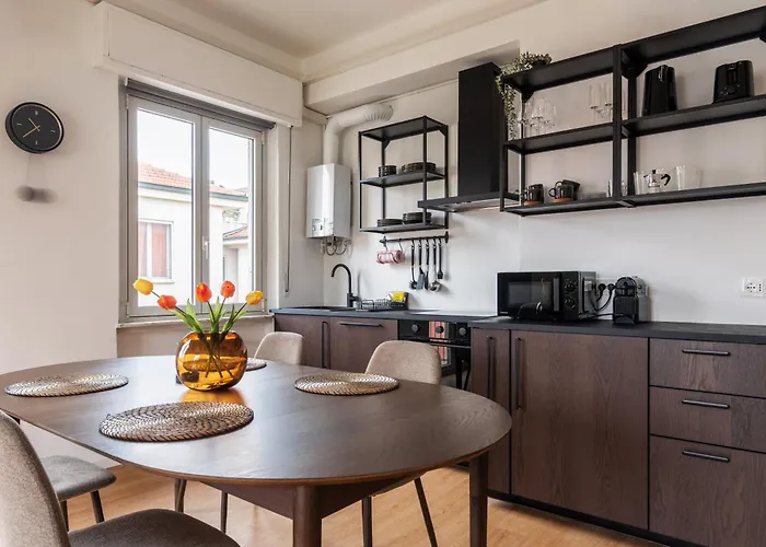 Albertinelli - Bilocale San Siro Apartman Milánó