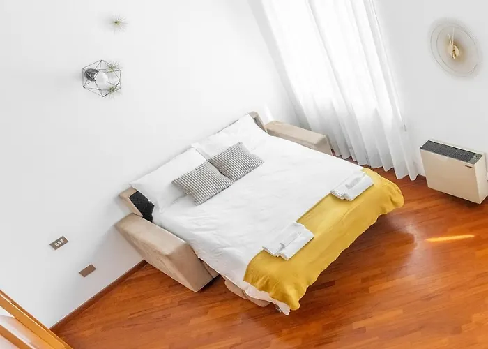 Luxurious - Wifi & Ac Free * ミラノ