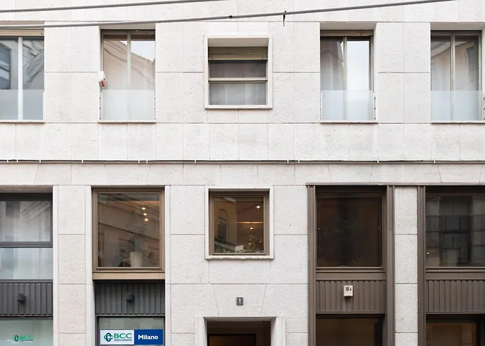 Elegante E Raffinato Bilocale B In Piazza Affari Apartamento *