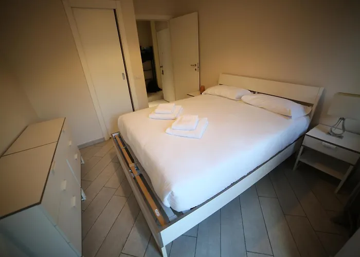 Appartamento Luminoso In Moscova Con Terrazzo *