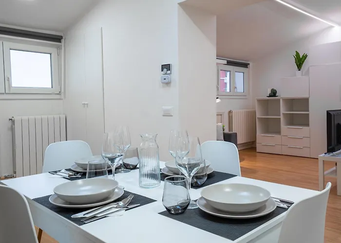 House241 Bocconi 아파트 밀라노