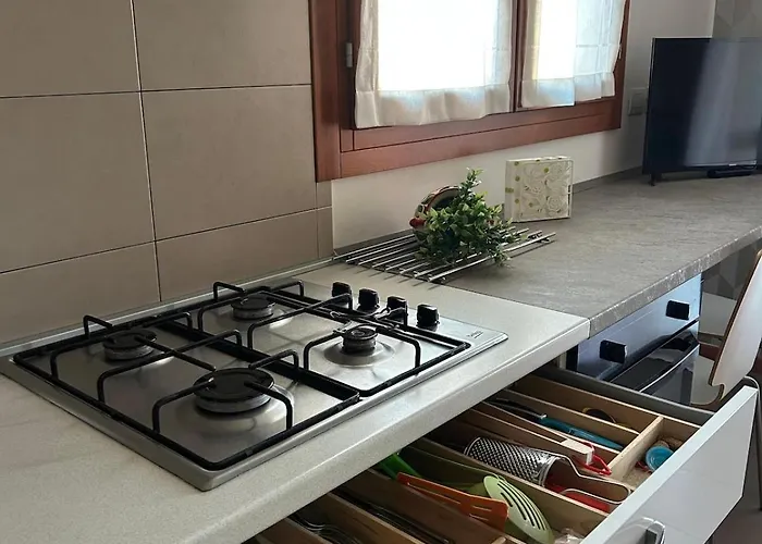 아파트 Rhofiera Sansiro Viale Certosa Area *