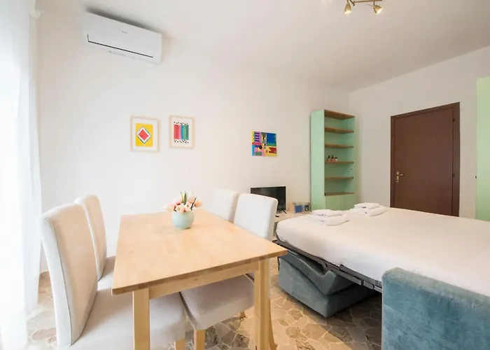 Apartment Bocconi Smart Flat