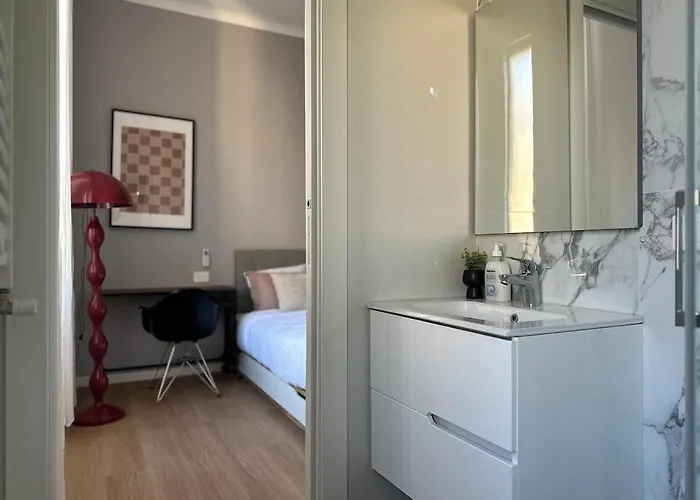 아파트 Convention Center Sempione Castle Double Bathroom Entire Apartment, 24h Supermarket, Nightlife 밀라노