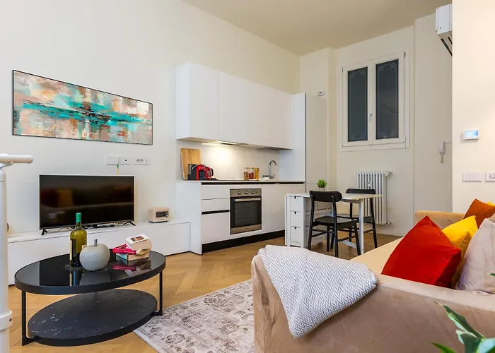 Apartman Elegant Duplex With Modern Design In Milánó