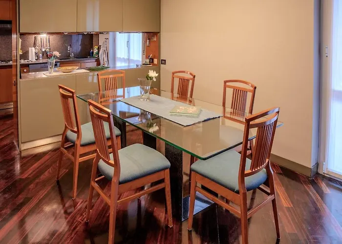 Ampio Trilocale Nel Cuore Di - 97mq Di Comfort Apartman