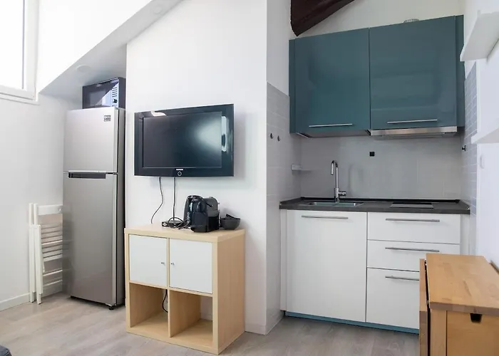 Lägenhet Isola - Leobrothers - Pergola 7b Milano