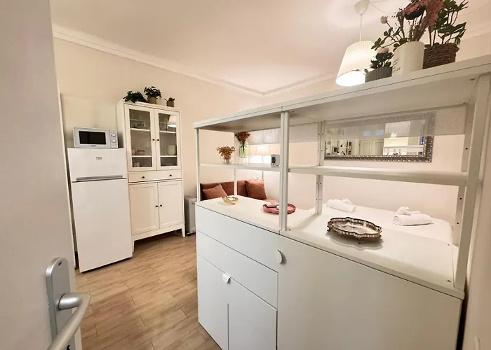 Romantic Nest - Authentic - Watt Road Milão