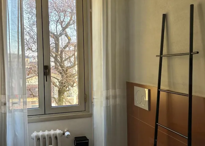 Casa Gi Navigli * Милан