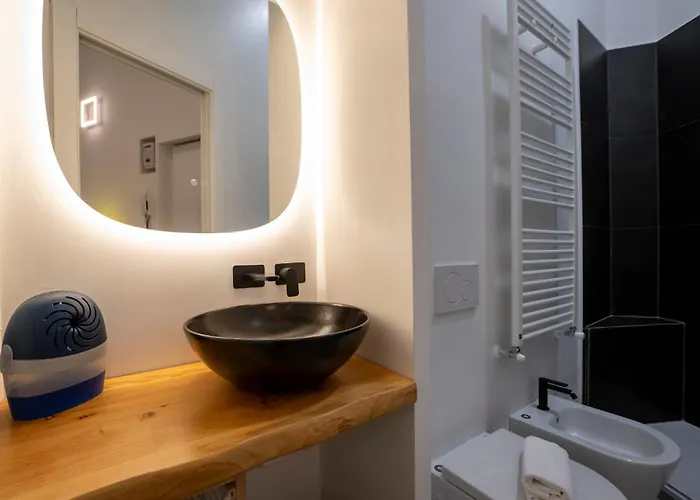 Casa Giacosa - Walk To M1 Pasteur - 10min To Duomo - Nolo شقة ميلان