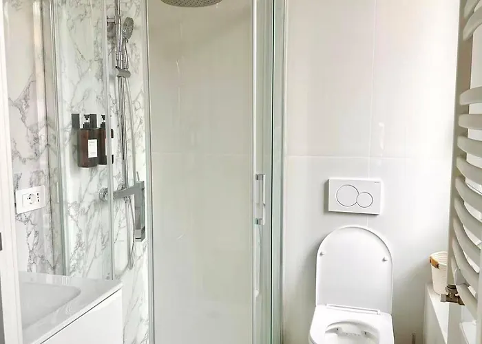 Convention Center Sempione Castle Double Bathroom Entire Apartment, 24h Supermarket, Nightlife 아파트 *