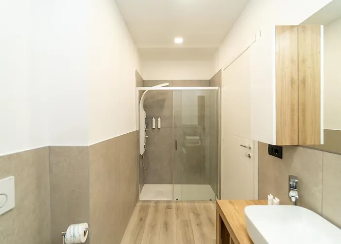 公寓 Cozy With Wifi And Ac & Parking 米兰