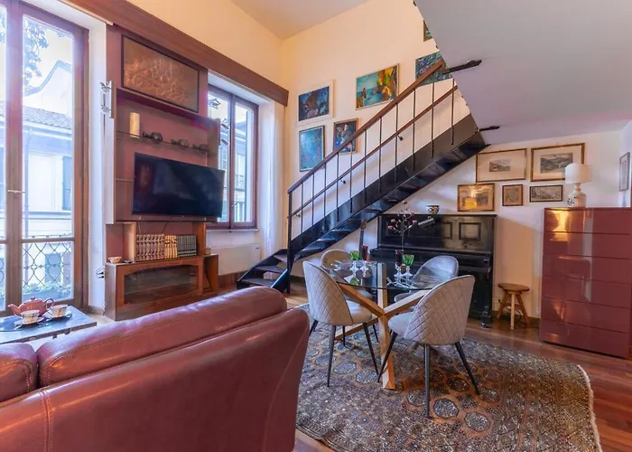 Apartamento Host4u - La Scala At Palazzo Dell'orso In Center *