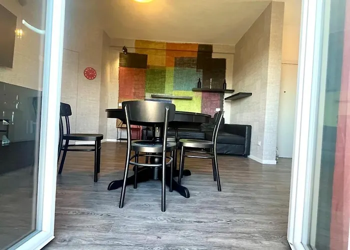 Grazioso Zona Mecenate - S.giulia Apartment *