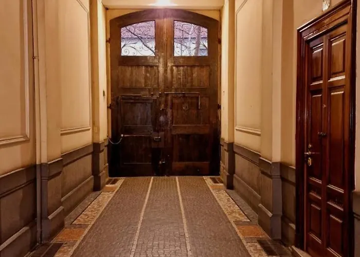 - Stylish, Historic, Luxury * Milão