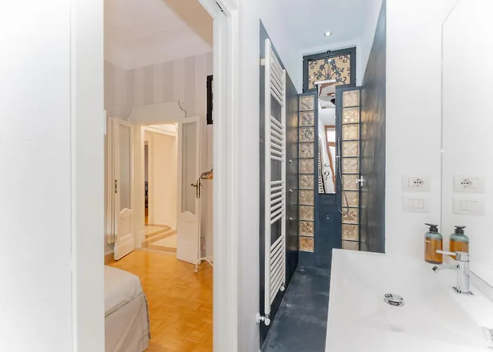 公寓 Velvet & Marble - Stylish Luxury Center