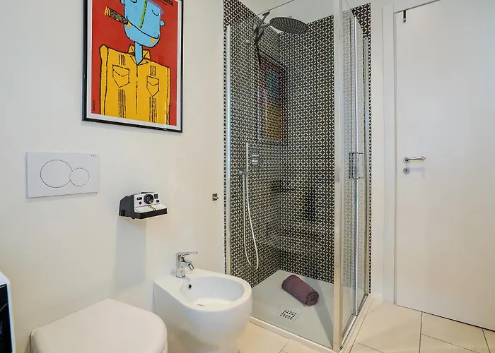 A 6 Fermate Dal Duomo, Trilocale Con 2 Bagni Apartamento *