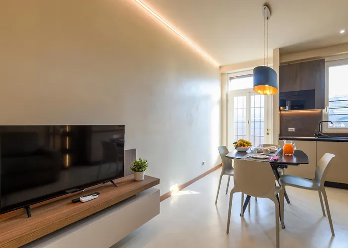 Ponte Seveso, 26 - Awaits You! Apartman