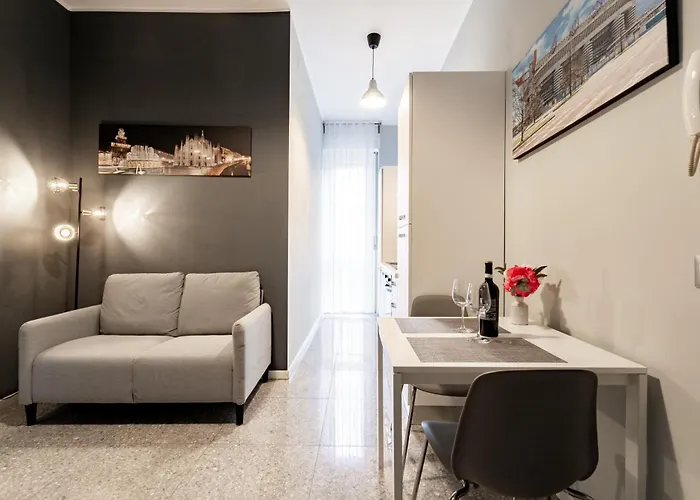 Anna San Siro Apartament *