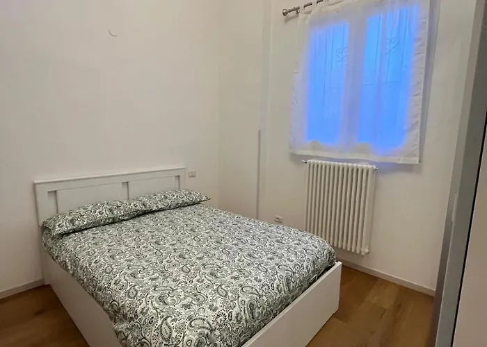 Modern In Dergano * מילאנו