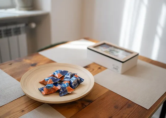 Family-friendly In Isola District Appartement