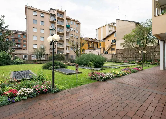 Private Parking - Stylish Navigli Loft 米兰