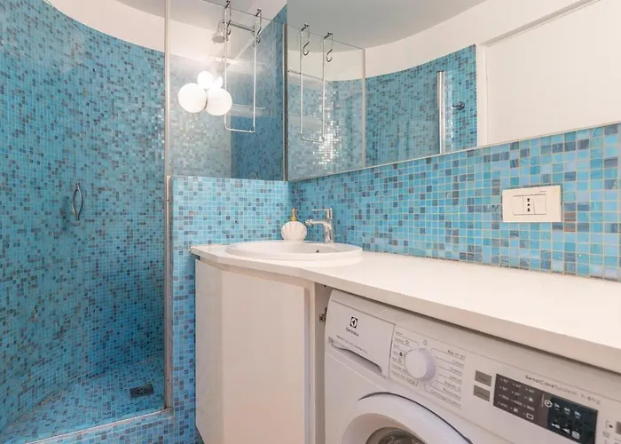 Terrazza Di Lusso In Porta Venezia, 1bdr Con Ac Apartment