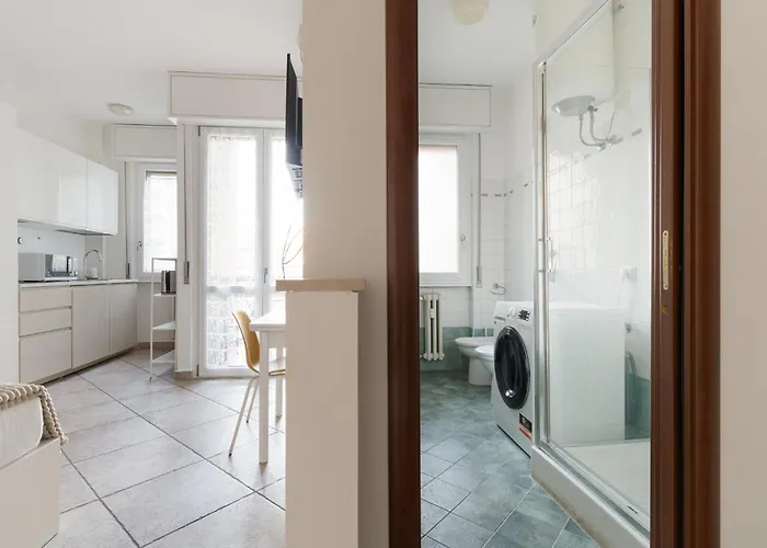 Apartament Guesthost - Comfy Near Pasteur M1 Mediolan