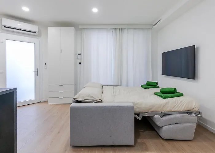 Apartman Garden M3 Duomo 12 Min Milánó