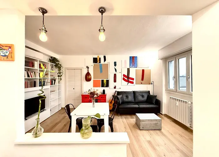 Art - Free Parking * Milano