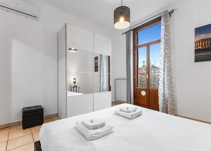 Modern Apartment, Cimiano Metro, Wifi, Ac Milano