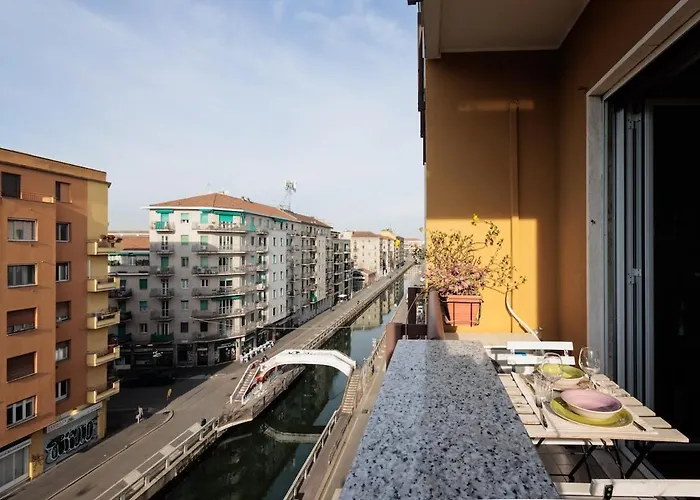 Urban House View 2 - Navigli * Milán