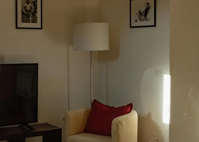 Apartment Lodovica Milano-metro M4-navigli-bocconi Milan