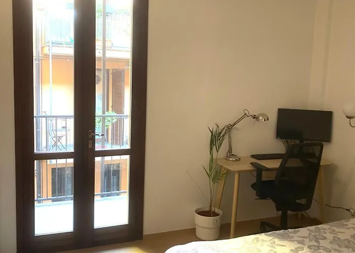 Cozy In The Center דירה