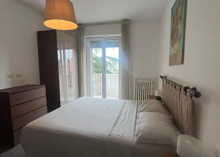 Apartment Grazioso Zona Mecenate - S.giulia *