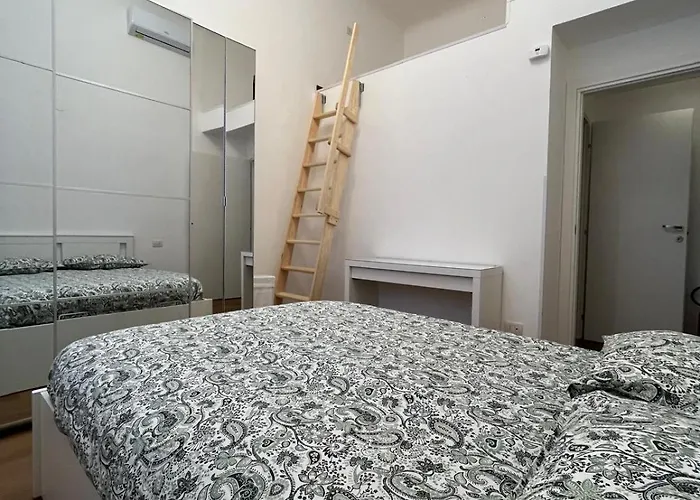 Modern In Dergano דירה