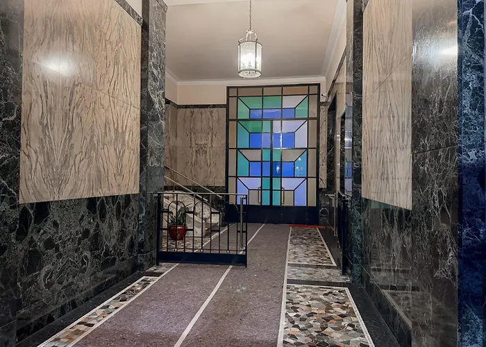 Three-room 2 Bedrooms With Balcony 2 Min From Appartement