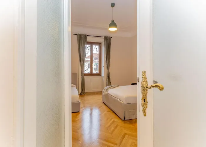 Velvet & Marble - Stylish Luxury Center *