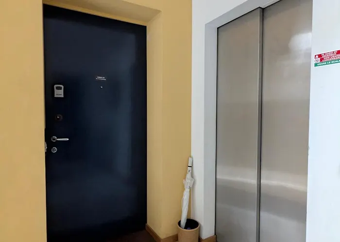 Casa Altaguardia Porta Romana Metro M3 Appartement