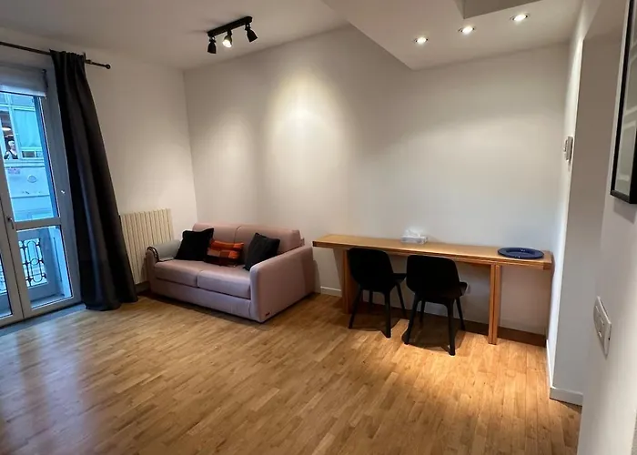 Apartment Nineteen