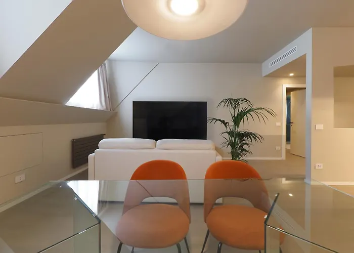 Apartment Duomo Luxury Xii Milan