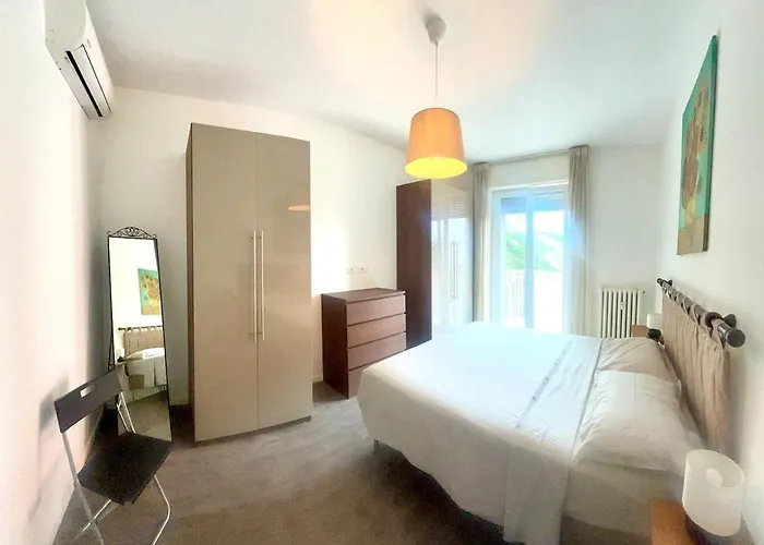 Grazioso Zona Mecenate - S.giulia * Milan