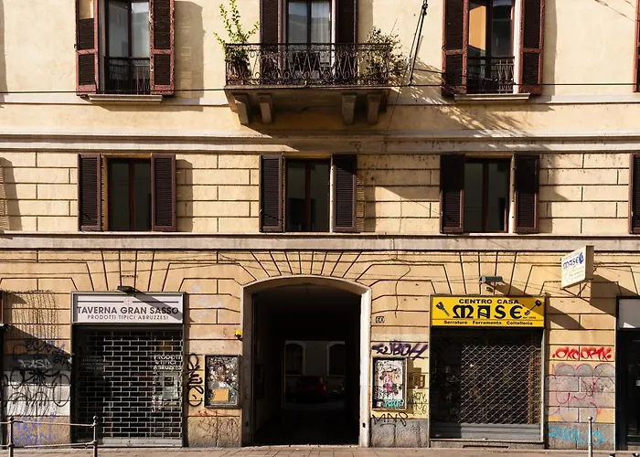 Youhosty - Ticinese Wood 60 Apartmán Milán