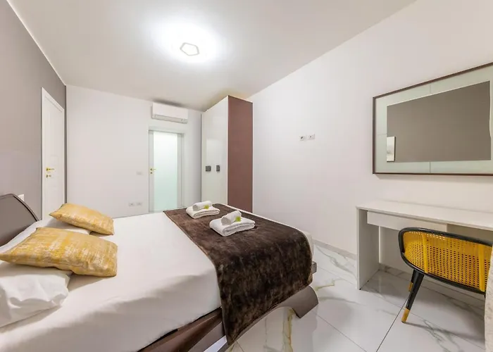 Lejlighed Porta Venezia 6 Posti Letto, Ampio Con Wifi Milano