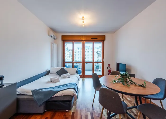 Tolstoj 1, Superior By Smartstay - Via Tortona, M4, Navigli