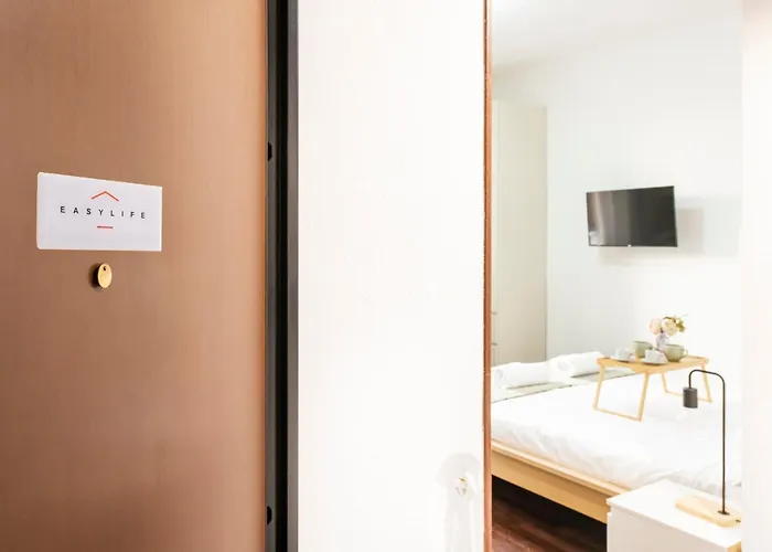 Easylife - - Castaldi 19 - Porta Venezia Milánó