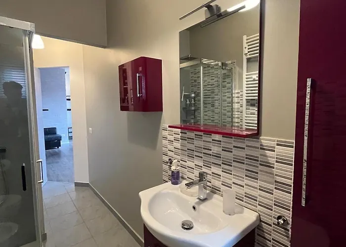 Apartment Grazioso Zona Mecenate - S.giulia