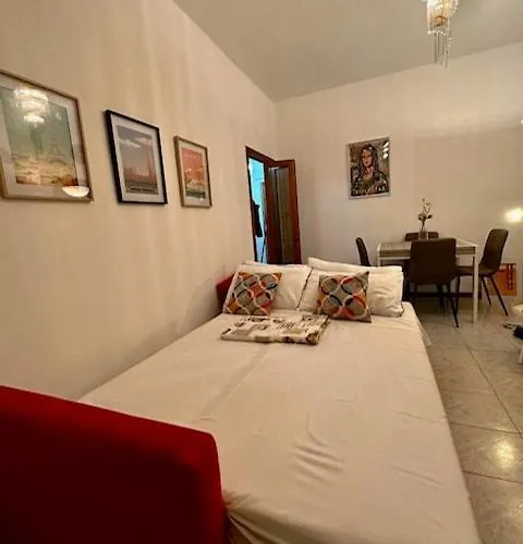شقة Casacarmela 7Min Linate 4Min Unipol Arena-Near Station & Fast Wifi-Tram Diretto Per Il Duomo ميلان
